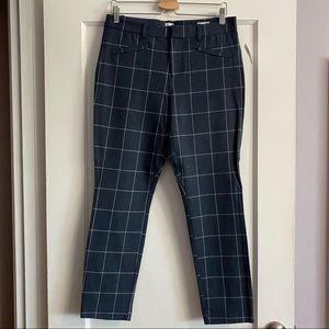 Gap Skinny Pants